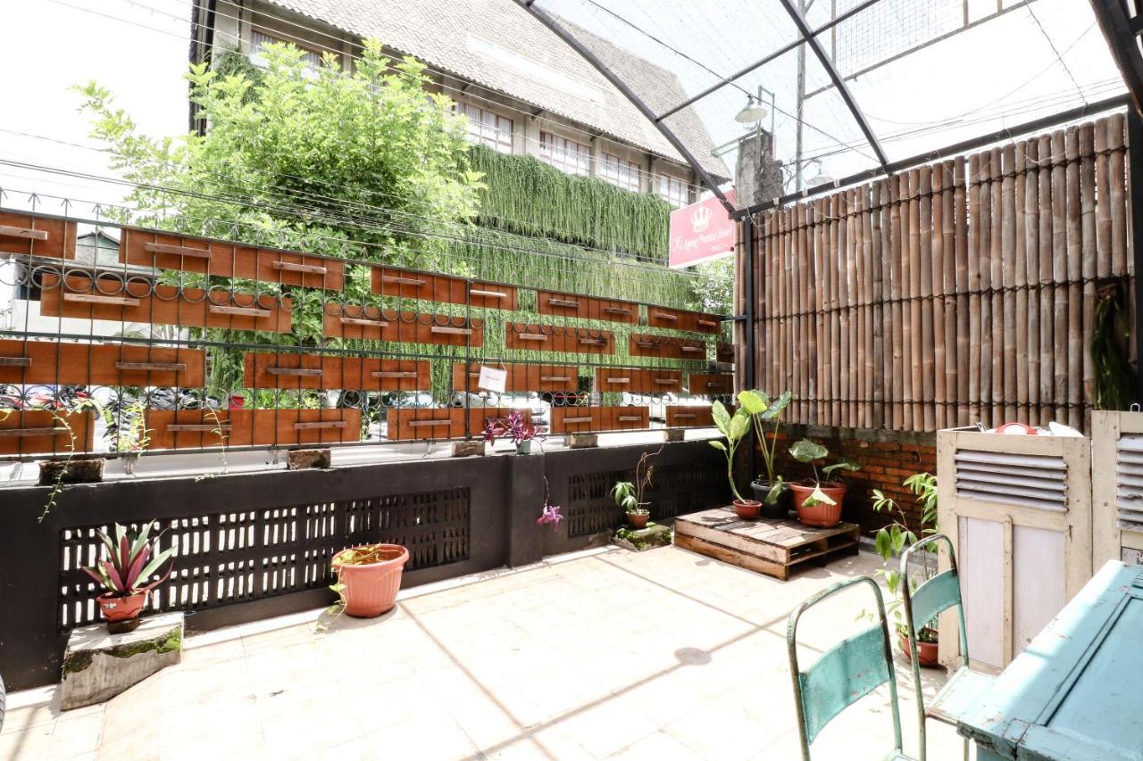 Alexiz Hostel Yogyakarta Ngoại thất bức ảnh